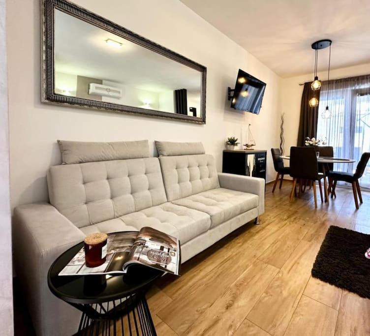 Holiday&Suite Klanac Vir Exterior foto
